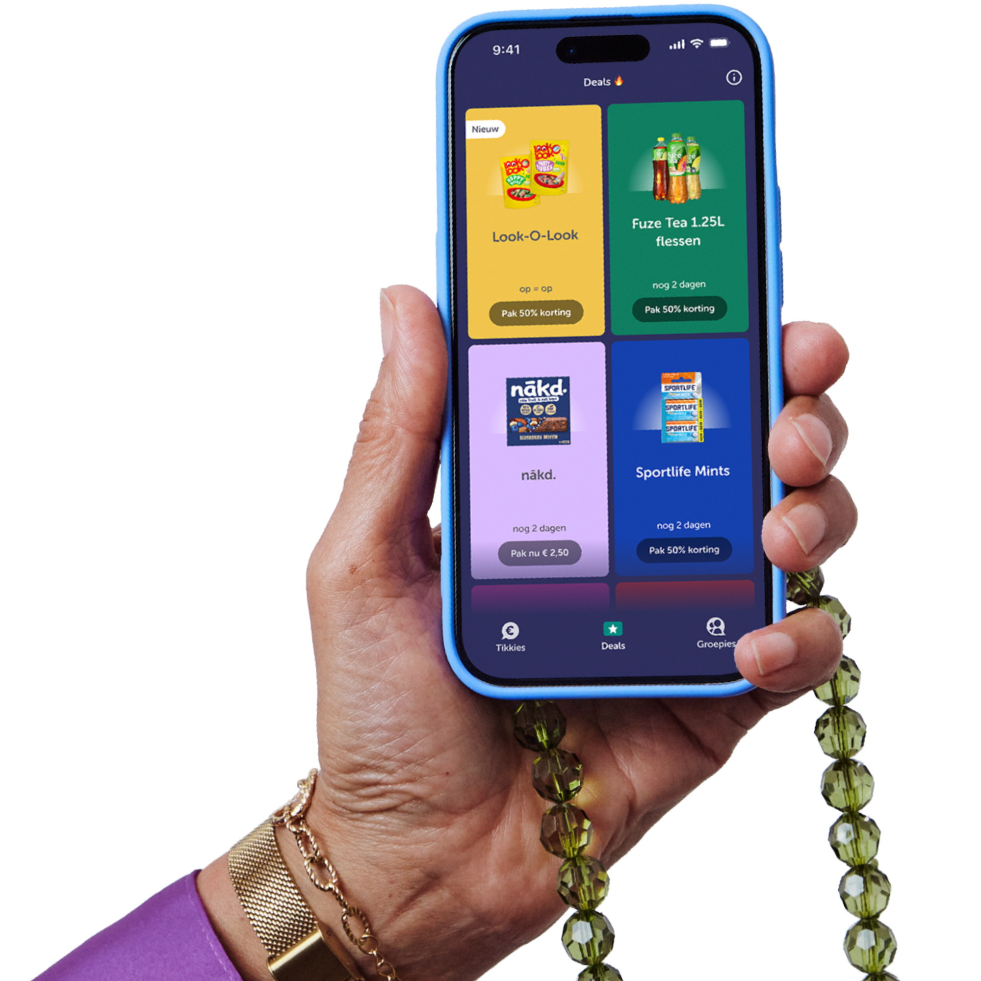 hand met telefoon en cashbacks in het scherm